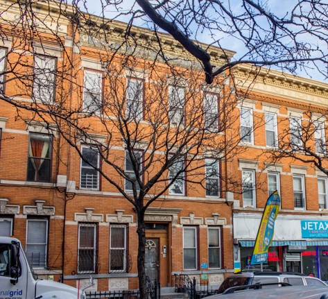 6-Unit Building