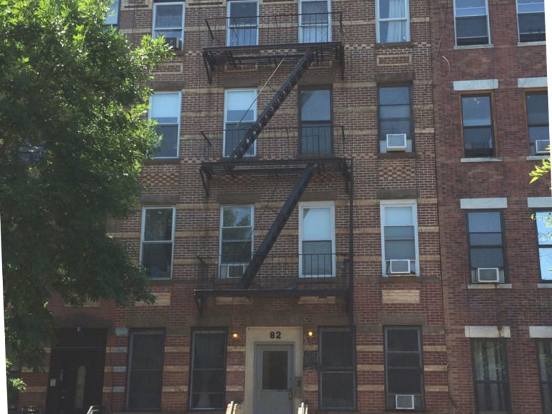 16 Unit Multifamily Building