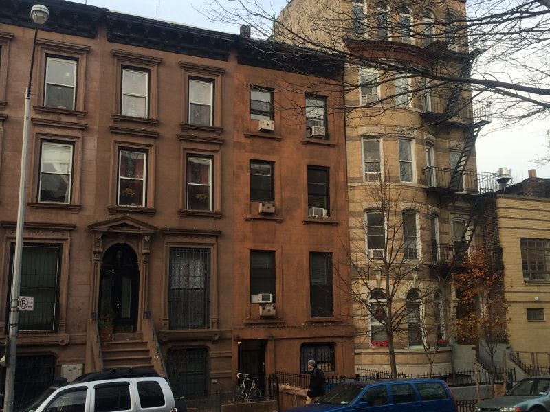 ~3,000 SF Eight Unit Townhouse