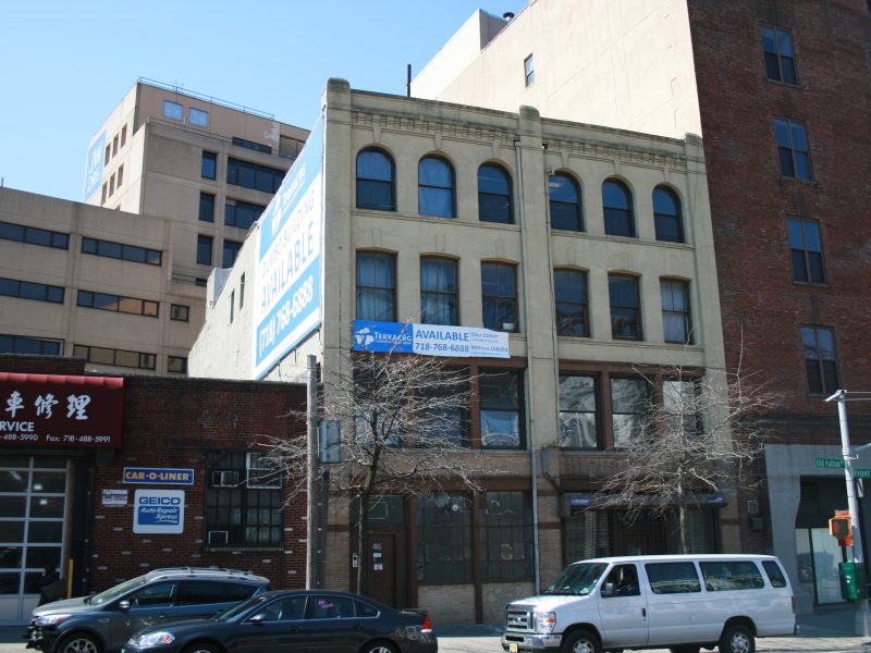17,864 SF Office/Retail Building