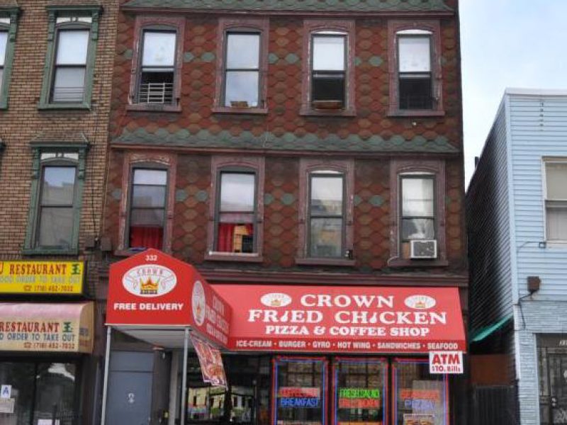 5 Units - Free Market Mixed Use Building For Sale