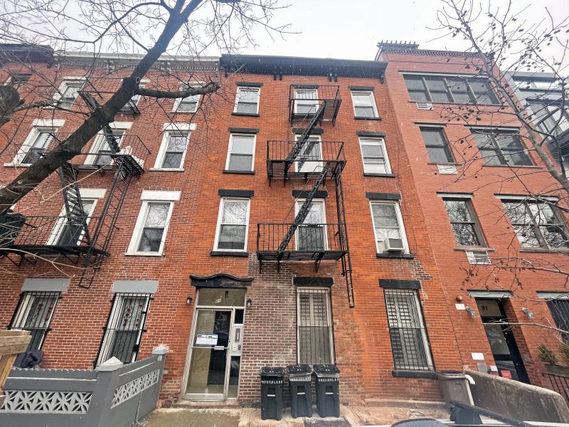 Multifamily in Cobble Hill